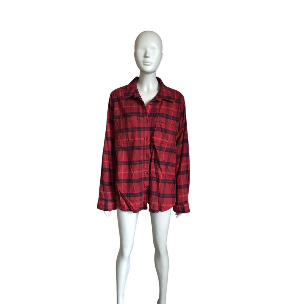 Carhartt Red and Black Plaid Long Sleeve Top